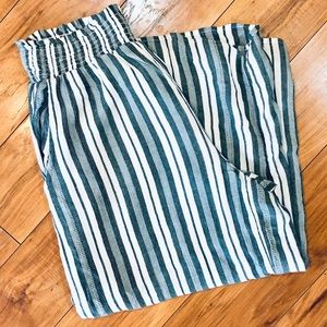 American Eagle Palazzo wide leg linen beach style pants green white stri…